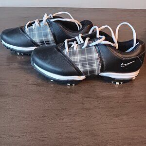Nike Air Women Sz 7.5 Golf Shoes Black White Plaid 549576-001 Athletic Spikes